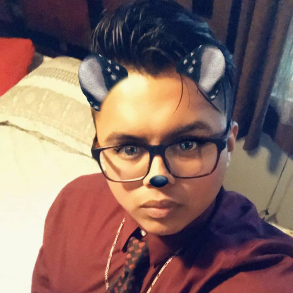 Meet your Posher, Alex